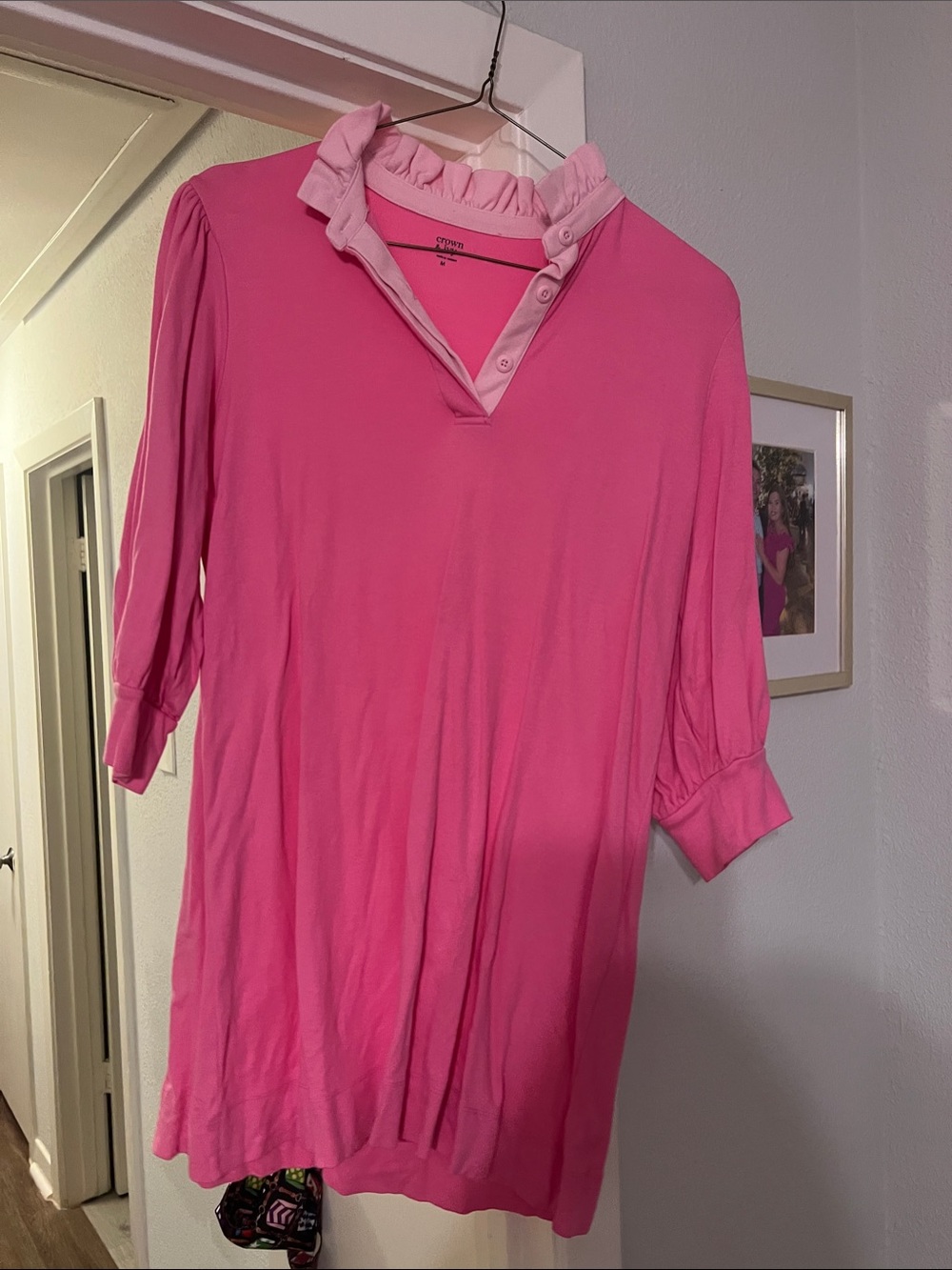 crown & ivy Bright Pink Ruffle Collar Tunic